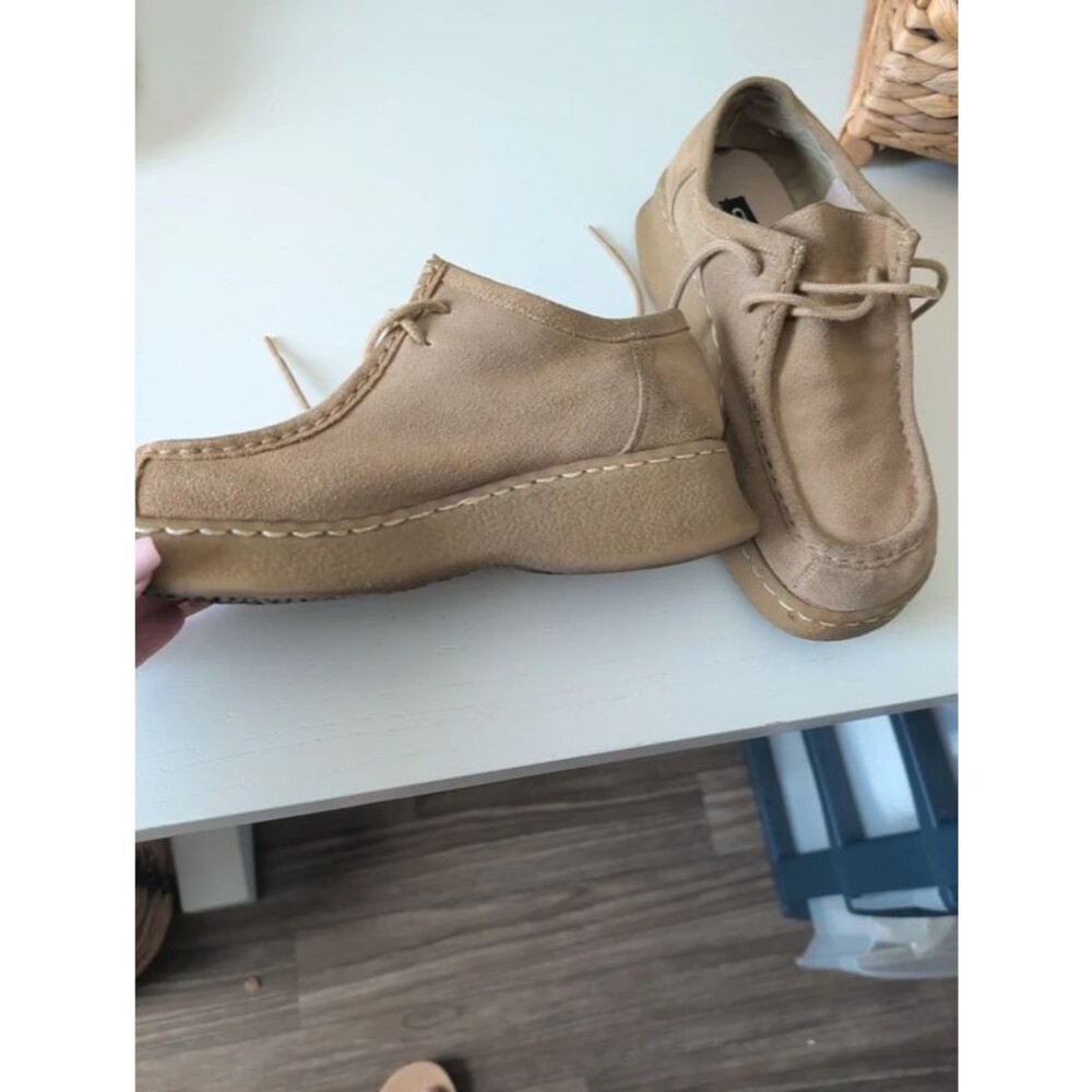 Candie's Tan Suede Lace-Up Moccasin Shoes Women's 7
